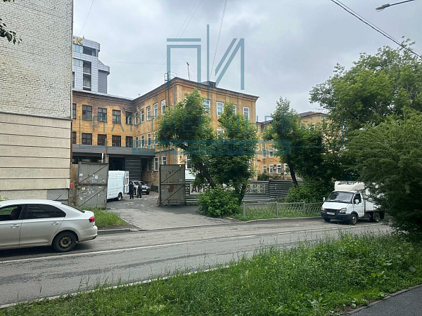 Продам земельный участок в центре