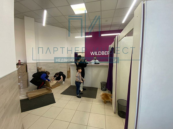 СДАЕТСЯ ТОРГОВОЕ ПОМЕЩЕНИЕ 96,5 м СДАЕТСЯ ТОРГОВОЕ ПОМЕЩЕНИЕ 96,5 м