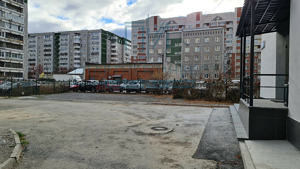 Продам здание на Ботанике Продам здание на Ботанике